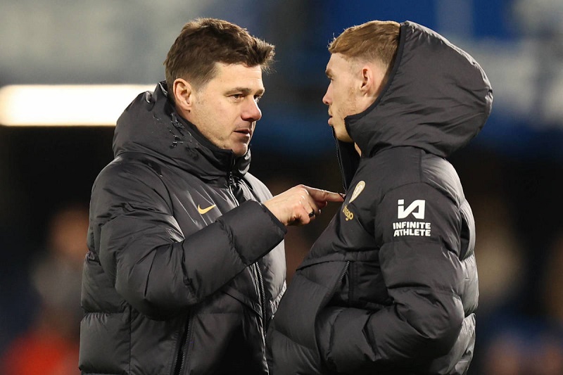 mauricio-pochettino-and-cole-palmer