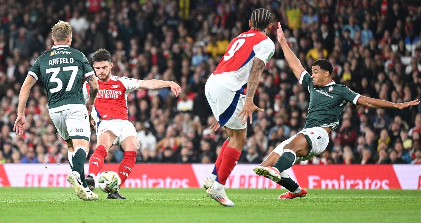 arsenal-vs-bolton-wanderers-0145-26-09-189161.jpg